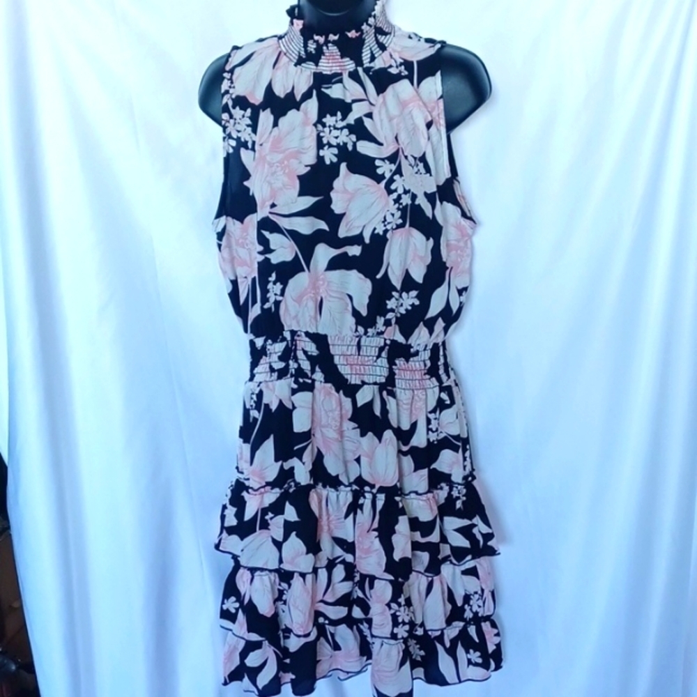 Velvet Torch Los Angeles. Ladies size L. sleeveless mini